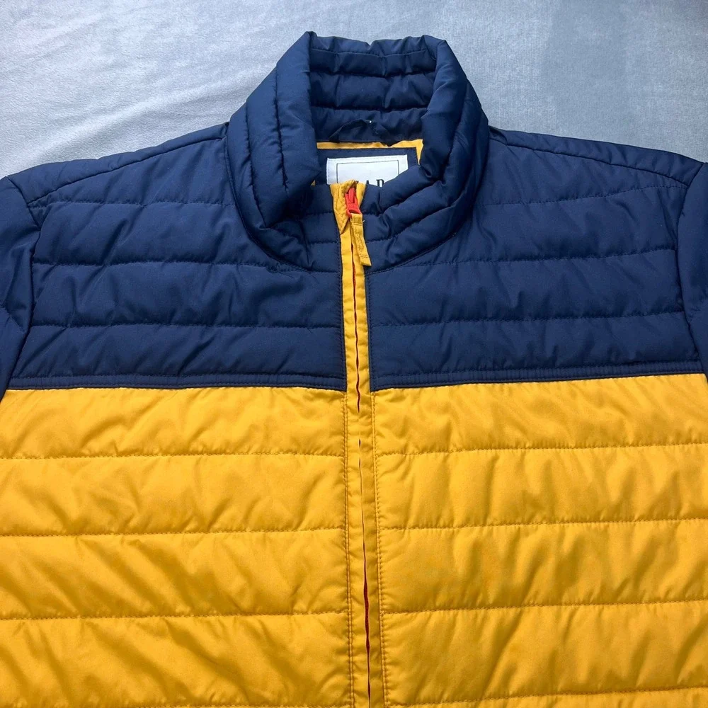 GAP Cold‎ Control Puffer Jacket Men's Size Small Navy Yellow Water Resistant